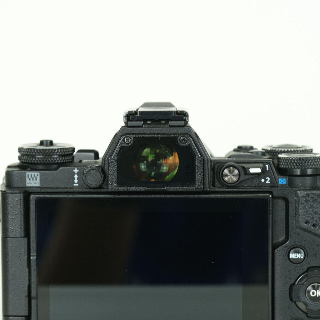 OLYMPUS OM-D E-M5 Mark II