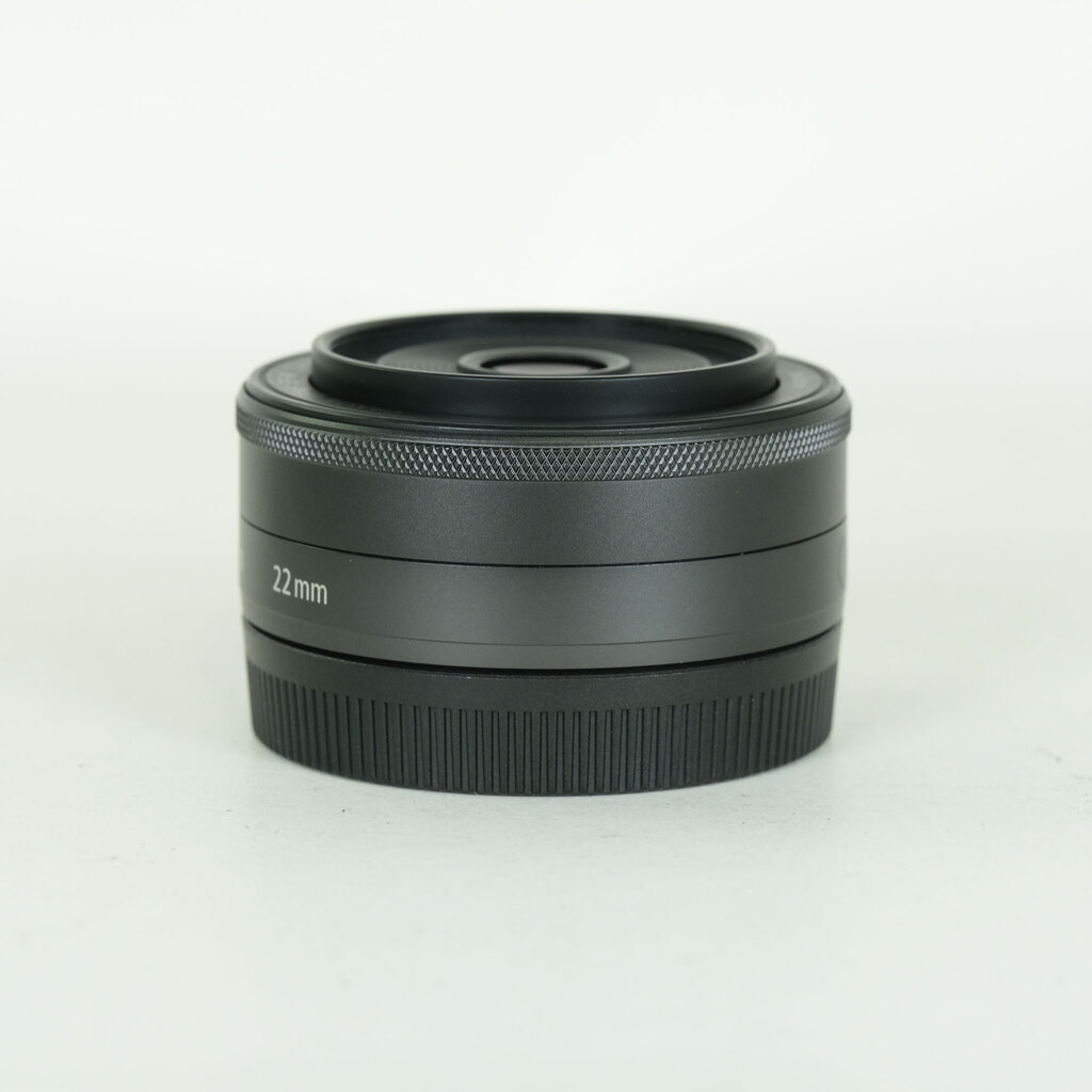 Canon EF-M22mm F2 STM
