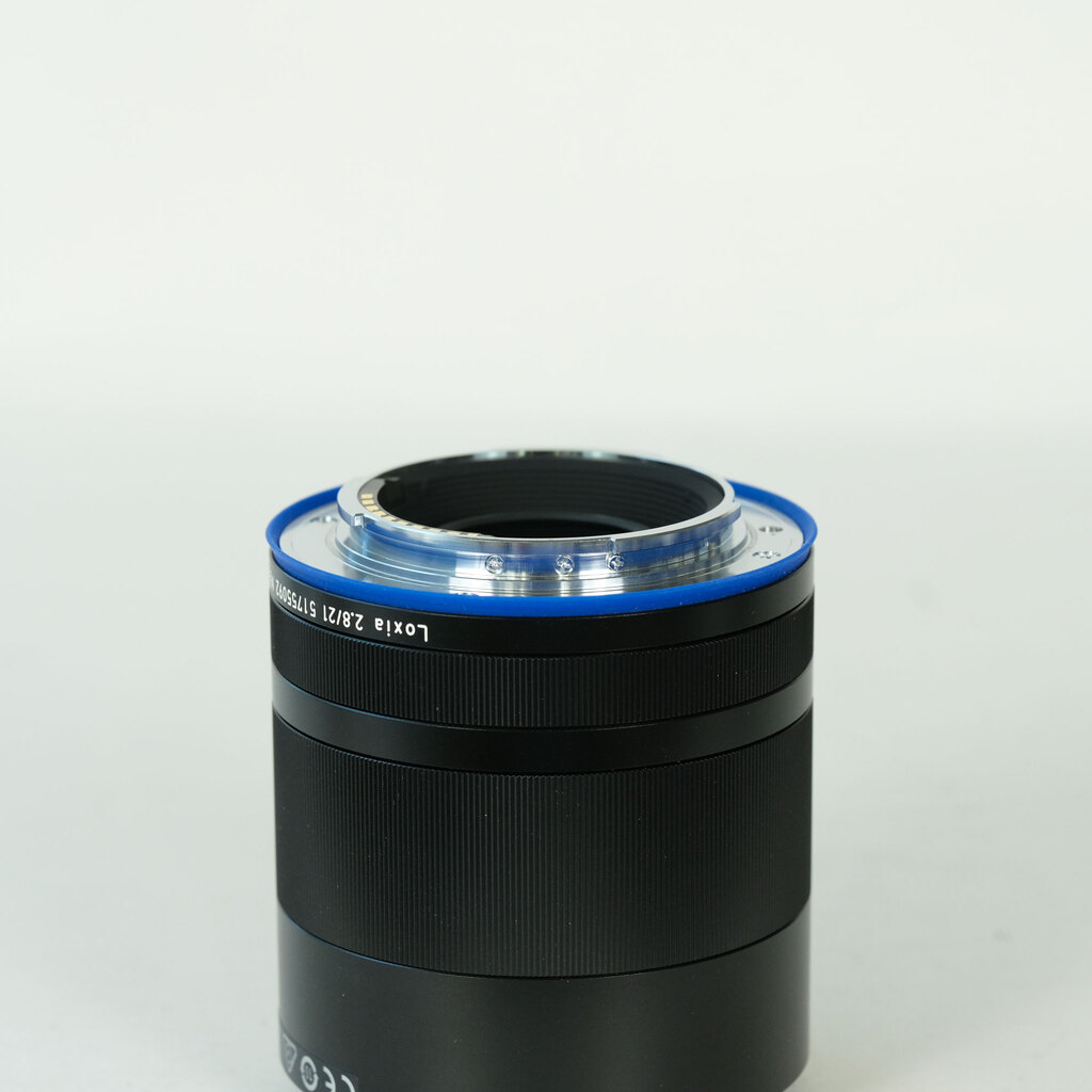 Carl Zeiss Loxia 2.8/21 [ソニーE用]の出品 | ONE SCENE（ワンシーン）