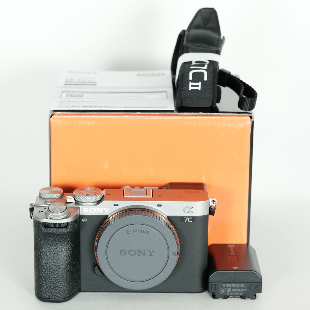 SONY α7C II(ILCE-7CM2) SONY α7C II(ILCE-7CM2)