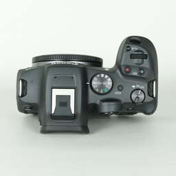 Canon EOS R7