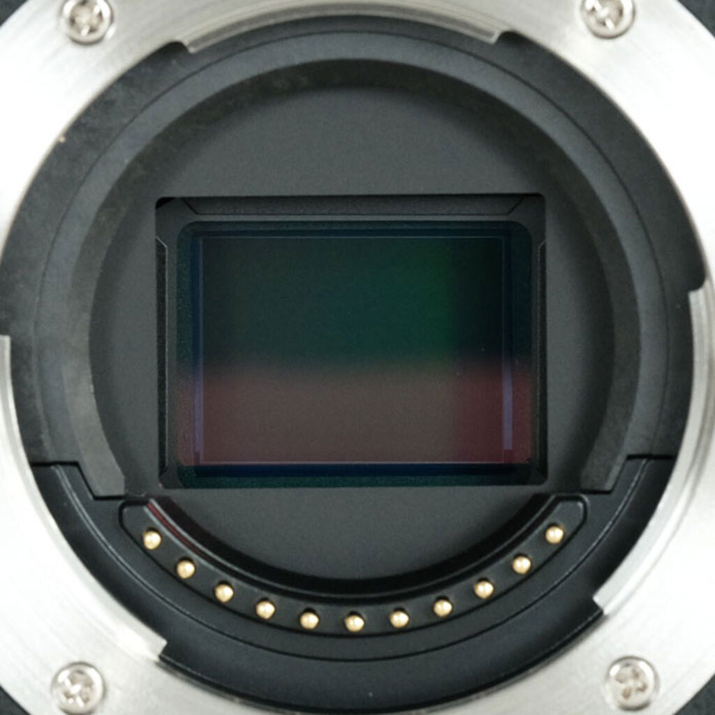 OLYMPUS OM-D E-M5 Mark III