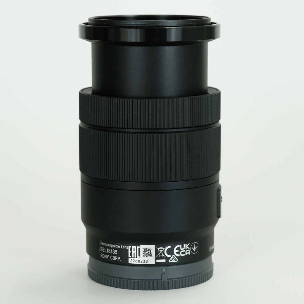 SONY E 18-135mm F3.5-5.6 OSS SEL18135