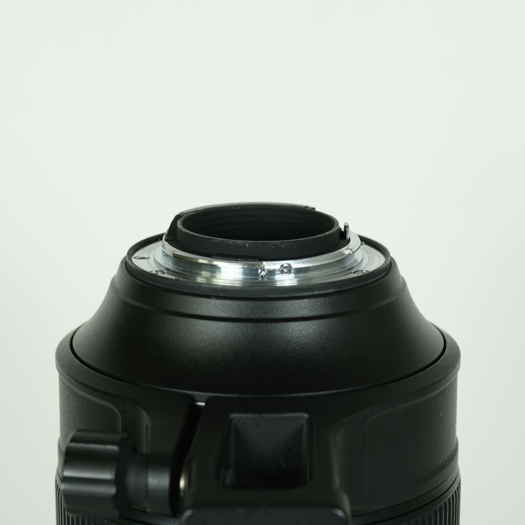 Nikon AF-S NIKKOR 80-400mm f/4.5-5.6G ED VR