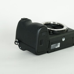 SONY α6700（ILCE-6700）