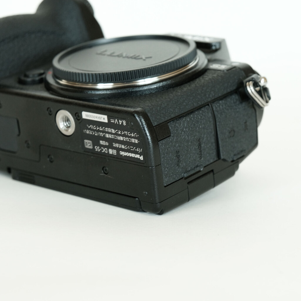 Panasonic LUMIX DC-S5 ボディのみ LUMIX 公式店 パナソニック デジタル一眼カメラ フルサイズ DC-S5