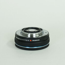 OLYMPUS M.ZUIKO DIGITAL ED 14-42mm F3.5-5.6 EZ ブラック