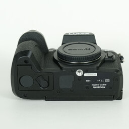 Panasonic LUMIX G99M2(G99 II) Panasonic LUMIX G99M2(G99 II)