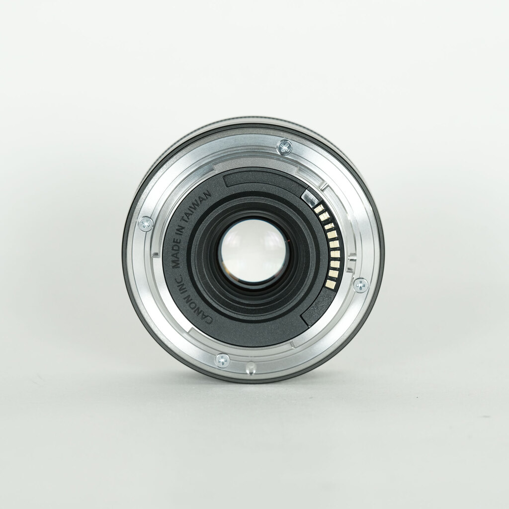 Canon EF-M22mm F2 STM