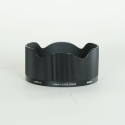 SIGMA 24mm F3.5 DG DN｜Contemporary [ライカL用]