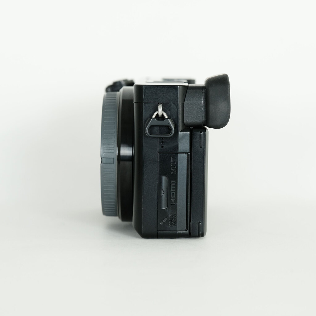 SONY α6100（ILCE-6100）