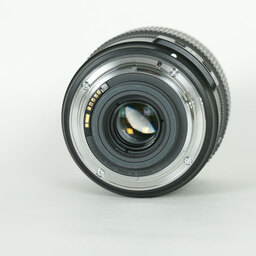 Canon EF-S15-85mm F3.5-5.6 IS USM