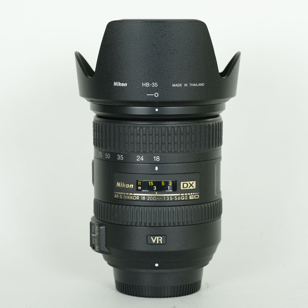 Nikon AF-S DX NIKKOR 18-200mm F3.5-5.6G ED VR II