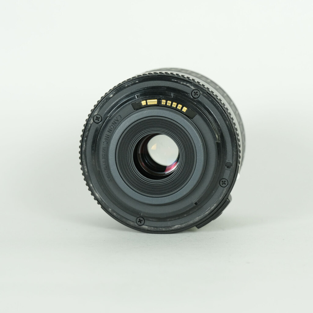 Canon EF-S 18-55mm F3.5-5.6 II USM