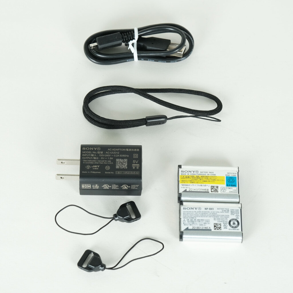 SONY Cyber-shot DSC-RX100M6 SONY Cyber-shot DSC-RX100M6