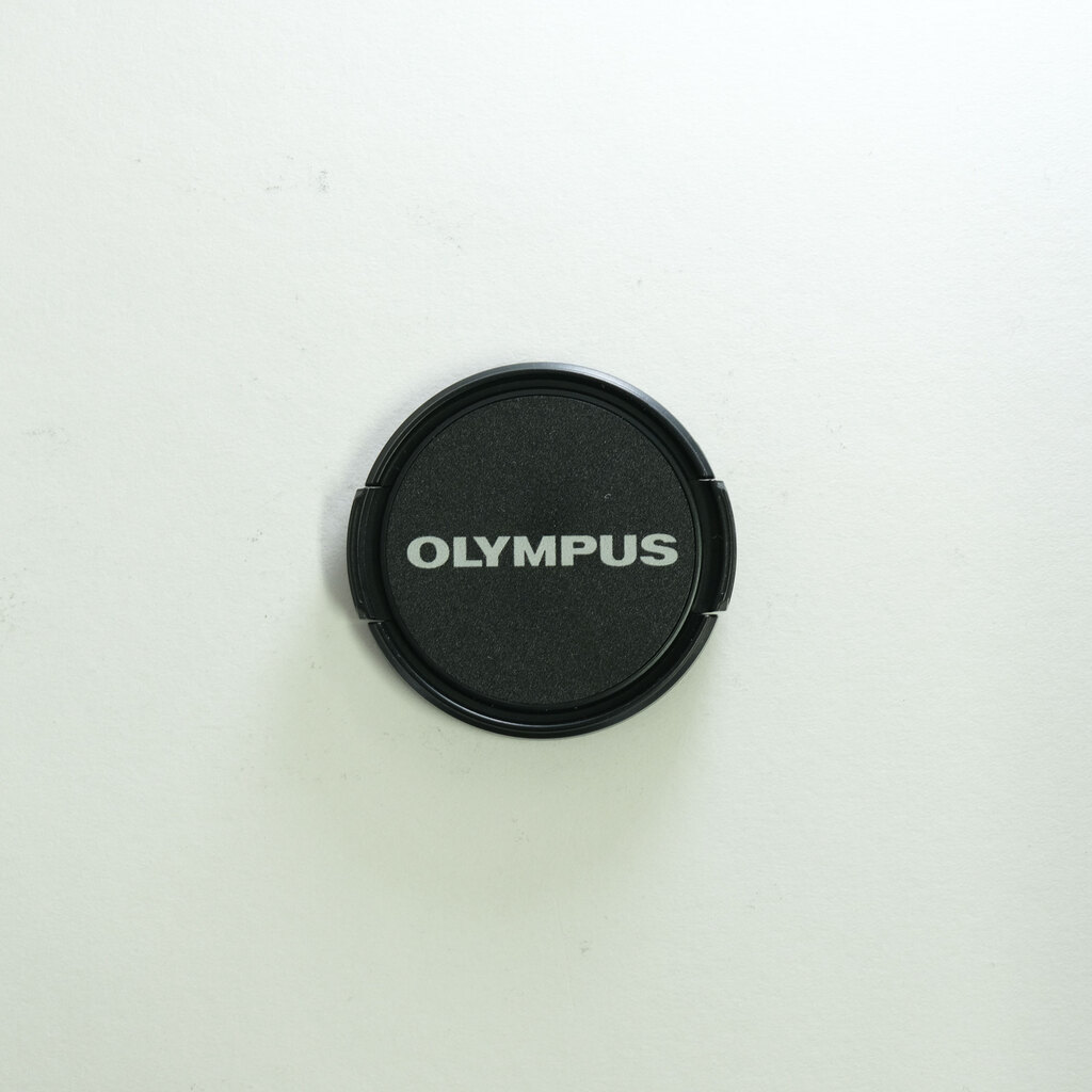 OLYMPUS M.ZUIKO DIGITAL ED 14-42mm F3.5-5.6 EZ シルバー