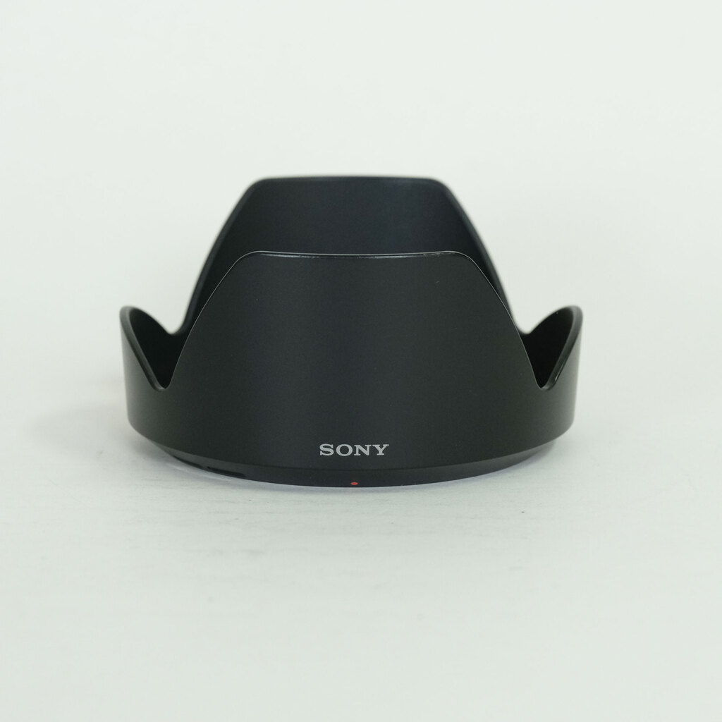 SONY FE 24-240mm F3.5-6.3 OSS SEL24240