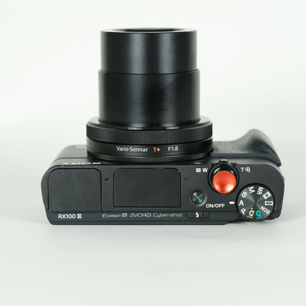 SONY Cyber-shot DSC-RX100M3