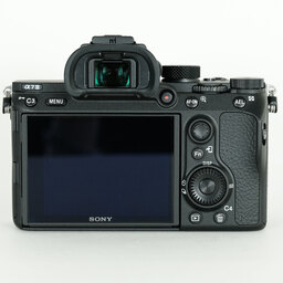 SONY α7 III（ILCE-7M3）