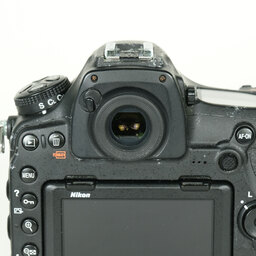 Nikon D850