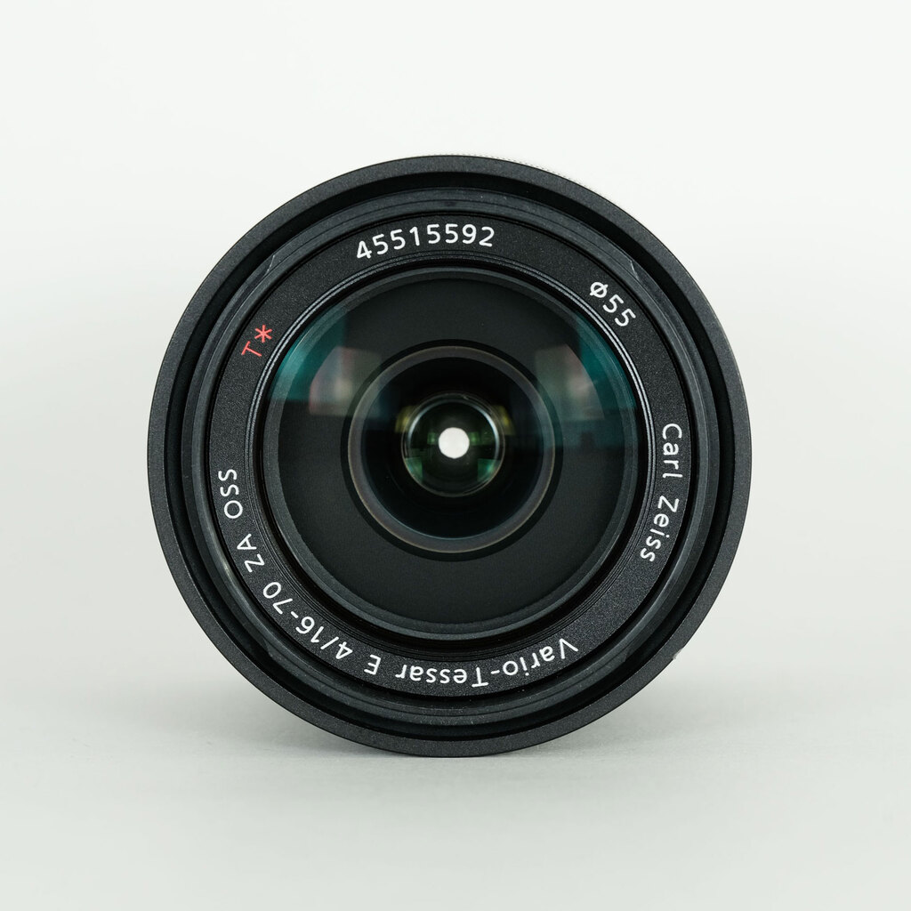 SONY Vario-Tessar T* E 16-70mm F4 ZA OSS SEL1670Z SONY Vario-Tessar T* E 16-70mm F4 ZA OSS SEL1670Z