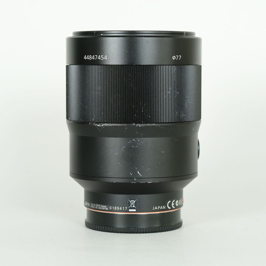 SONY Sonnar T* 135mm F1.8 ZA SAL135F18Z