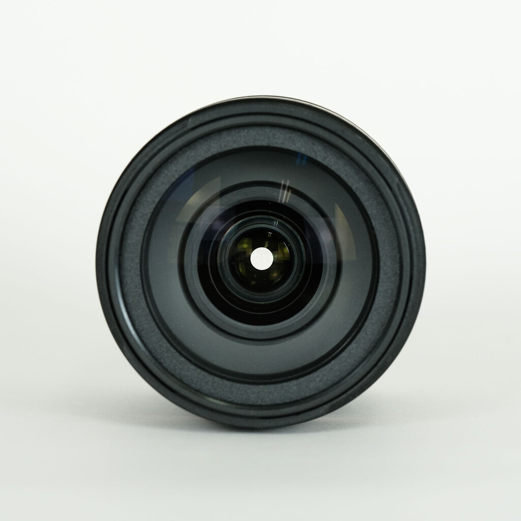 TAMRON 18-270mm F3.5-6.3 DiII VC PZD/Model B008E（キヤノンEF用）