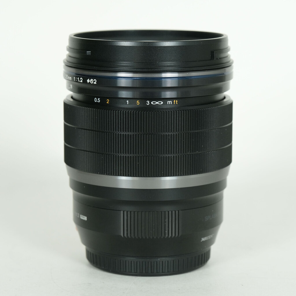 OLYMPUS M.ZUIKO DIGITAL ED 25mm F1.2 PRO