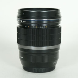 OLYMPUS M.ZUIKO DIGITAL ED 25mm F1.2 PRO