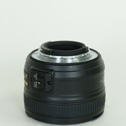 Nikon AF-S NIKKOR 50mm f/1.8G Nikon AF-S NIKKOR 50mm f/1.8G