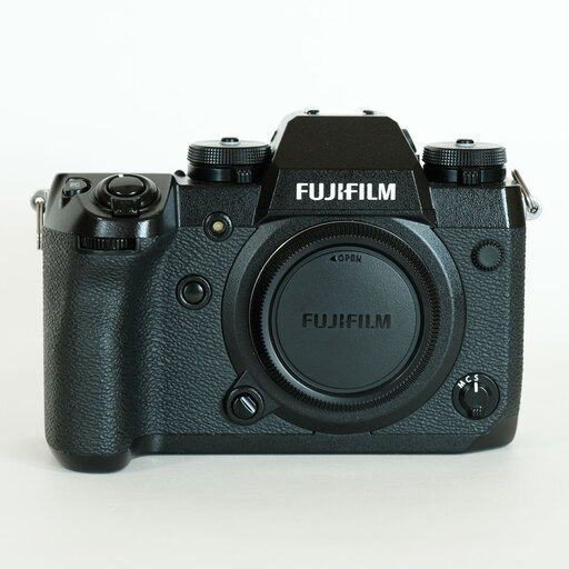FUJIFILM X-H1