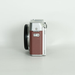 FUJIFILM X-A3 ボディ  ブラウン