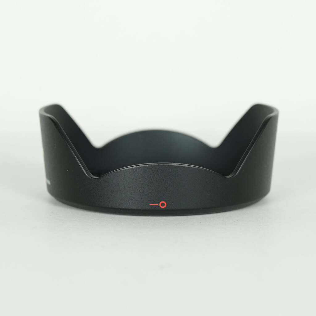 Canon EF-S10-18mm F4.5-5.6 IS STM