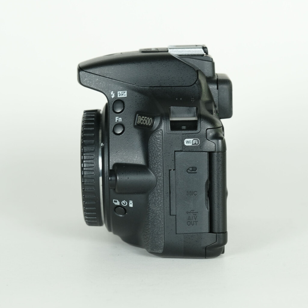 Nikon D5500