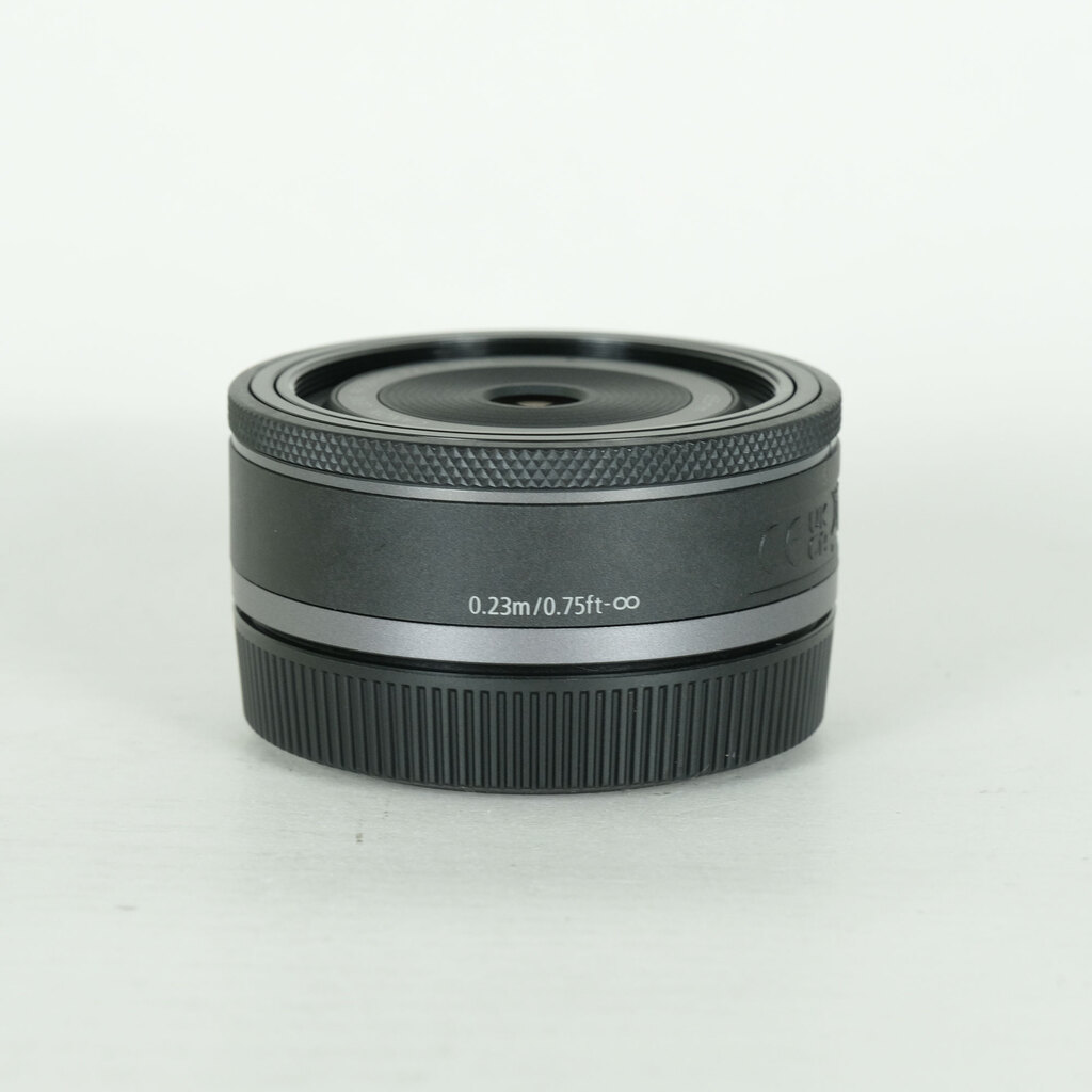 Canon RF28mm F2.8 STM