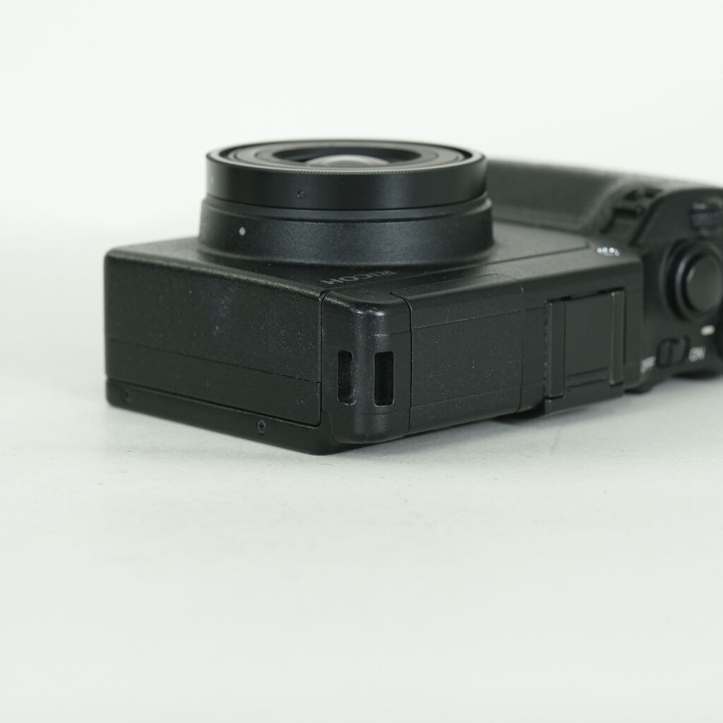 RICOH GXR+S10 KIT   ※24-72mmF2.5-4.4