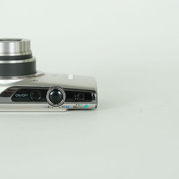 Canon IXY 650 シルバー