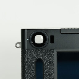 FUJIFILM X half X-HF1