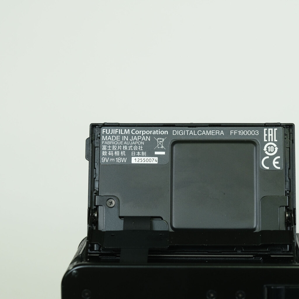 FUJIFILM X100V ブラック