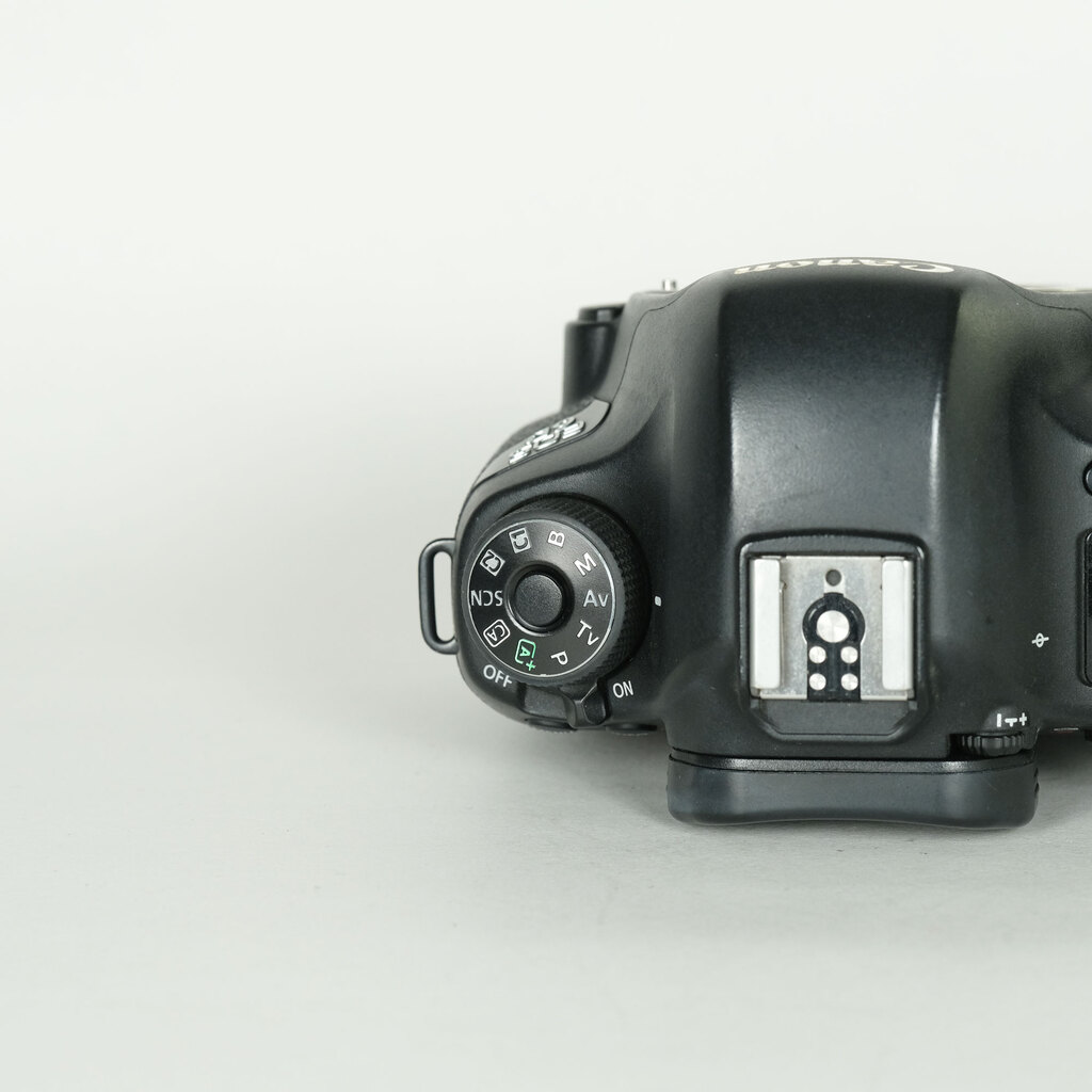 Canon EOS 6D Canon EOS 6D