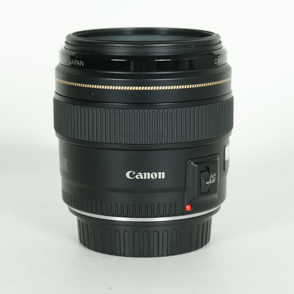 Canon EF85mm F1.8 USM Canon EF85mm F1.8 USM