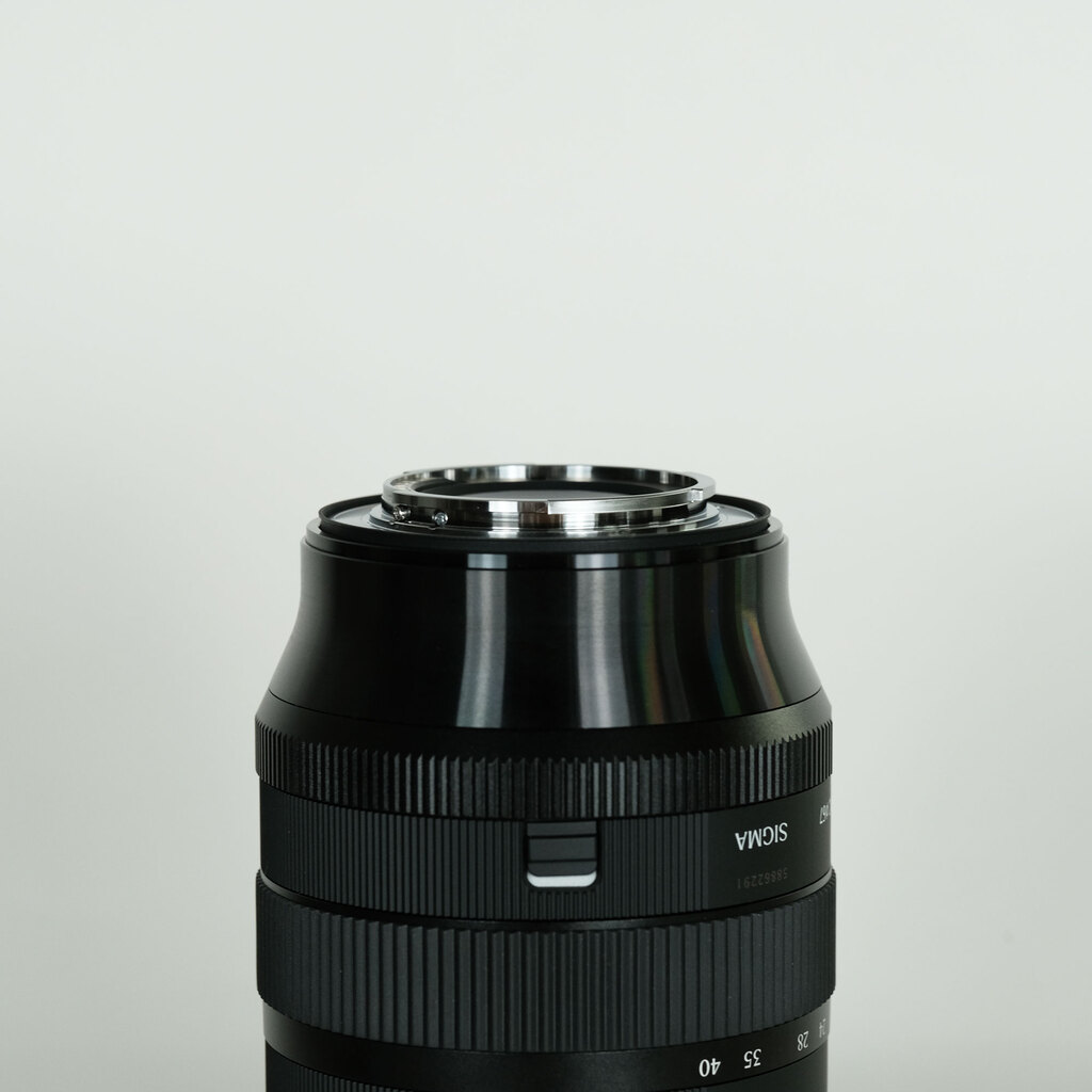 SIGMA 17-40mm F1.8 DC｜Art フジフイルムX用の出品 | ONE SCENE（ワン