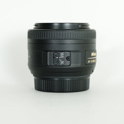 Nikon AF-S DX NIKKOR 35mm f/1.8G