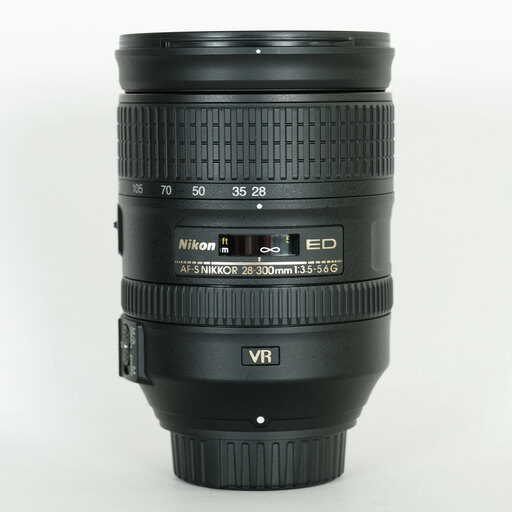 Nikon AF-S NIKKOR 28-300mm f/3.5-5.6G ED VR