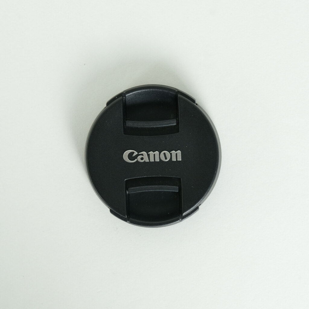 Canon EF-M22mm F2 STM