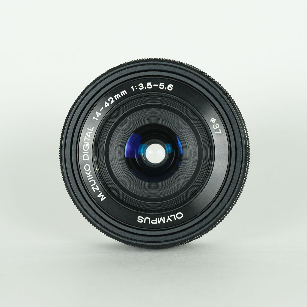 OLYMPUS M.ZUIKO DIGITAL ED 14-42mm F3.5-5.6 EZ ブラック OLYMPUS M.ZUIKO DIGITAL ED 14-42mm F3.5-5.6 EZ ブラック