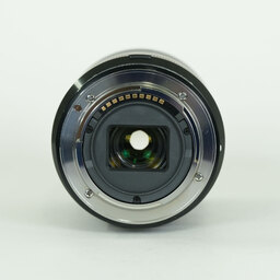 SONY E18-200mm F3.5-6.3 OSS LE SEL18200LE