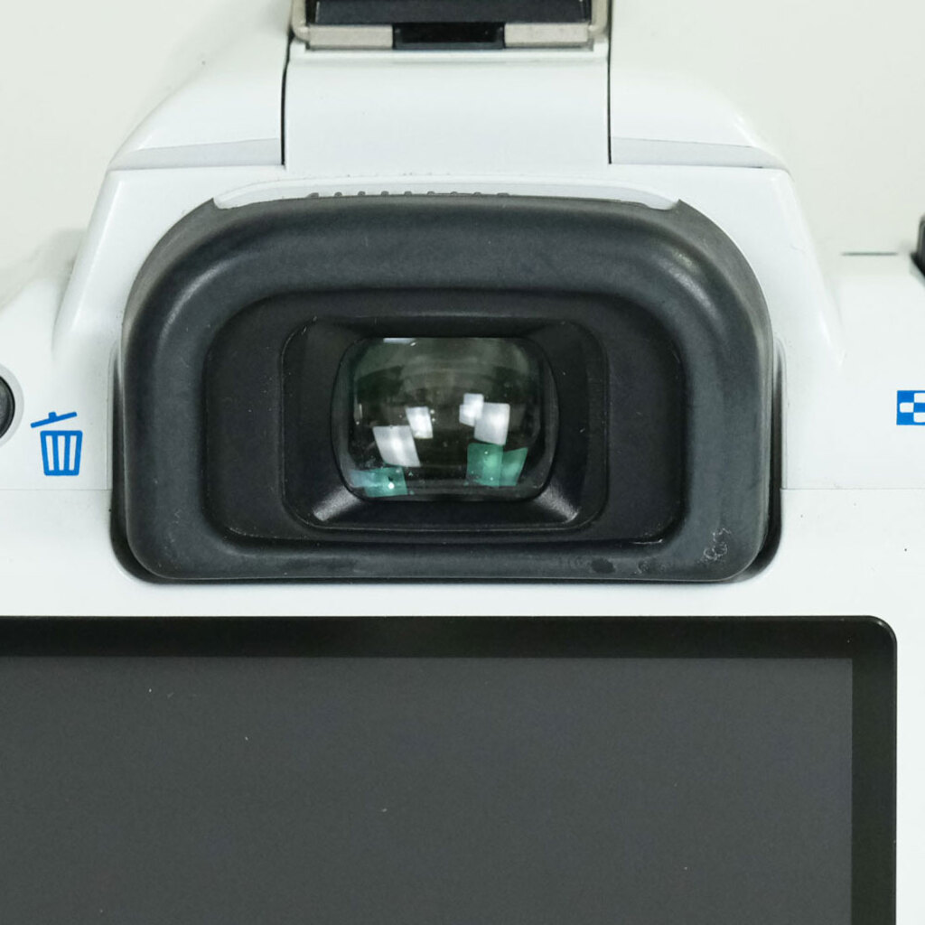 PENTAX K-r ボディ ホワイト