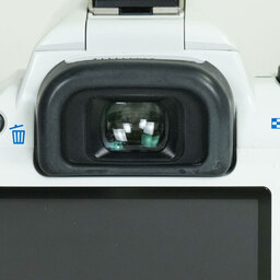 PENTAX K-r ボディ ホワイト