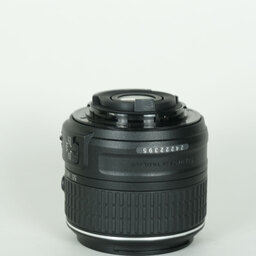 Nikon AF-S DX NIKKOR 18-55mm f3.5-5.6G VR II